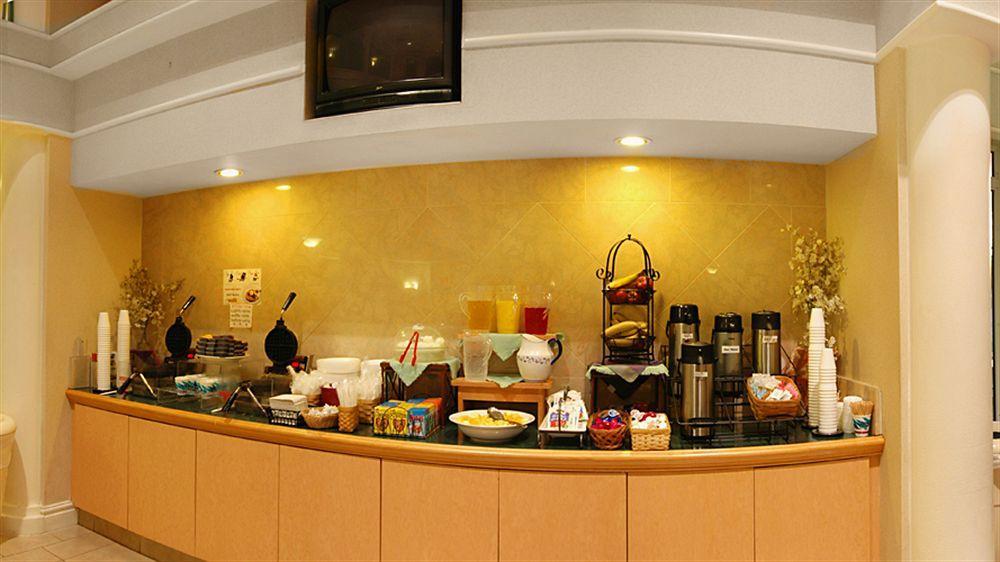 Hotel La Quinta By Wyndham Tucson Airport Extérieur photo